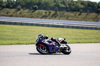 Rockingham-no-limits-trackday;enduro-digital-images;event-digital-images;eventdigitalimages;no-limits-trackdays;peter-wileman-photography;racing-digital-images;rockingham-raceway-northamptonshire;rockingham-trackday-photographs;trackday-digital-images;trackday-photos